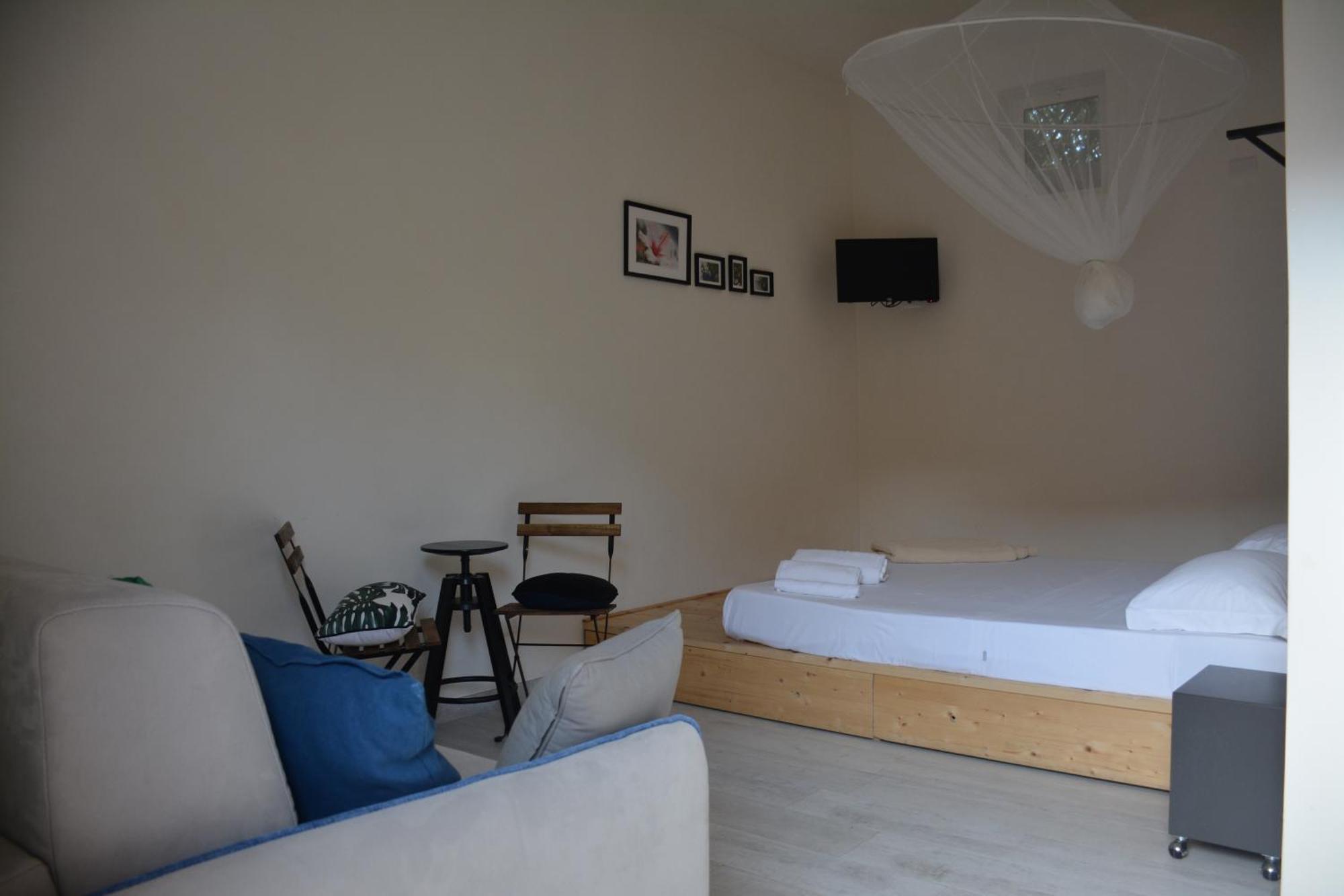 La Cicala Hotell Brolo Exteriör bild